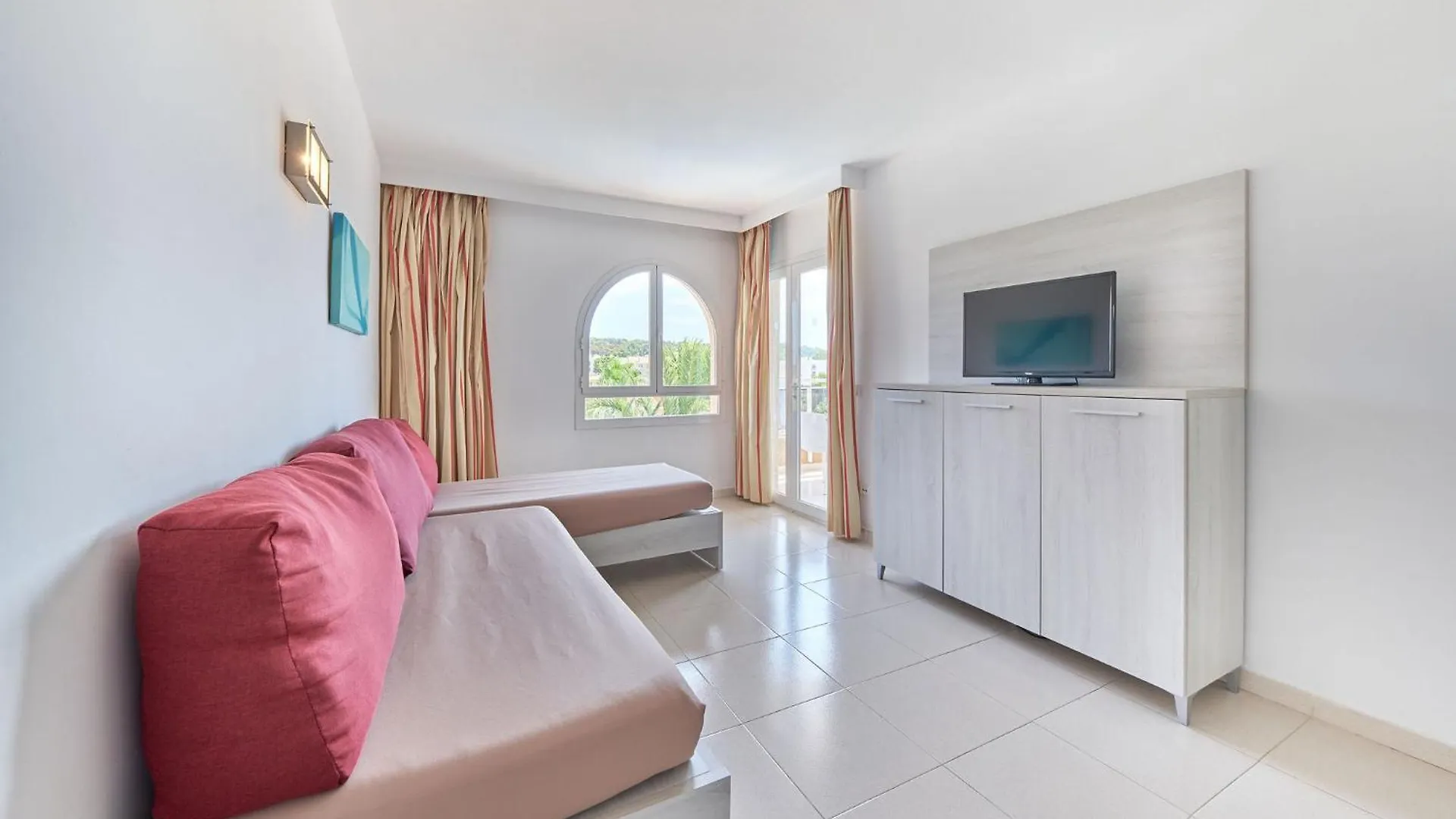Hotel Illot Suites Cala Ratjada